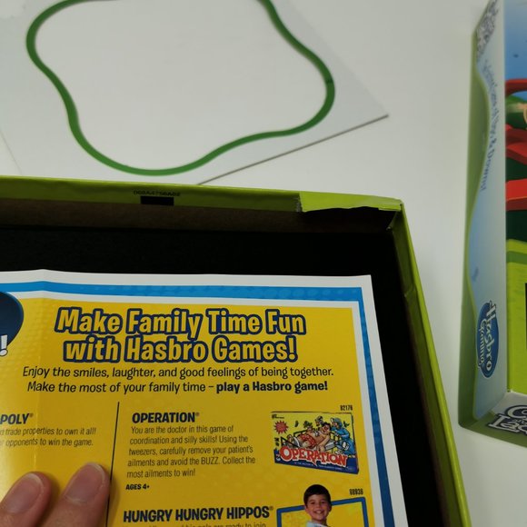 Hasbro Chutes and Ladders Board Game - Picture 6 of 6